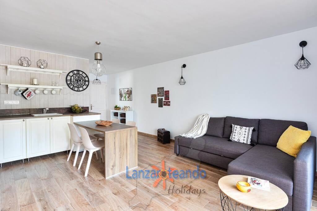 Vivienda Vacacional Cactus Costa Teguise Εξωτερικό φωτογραφία